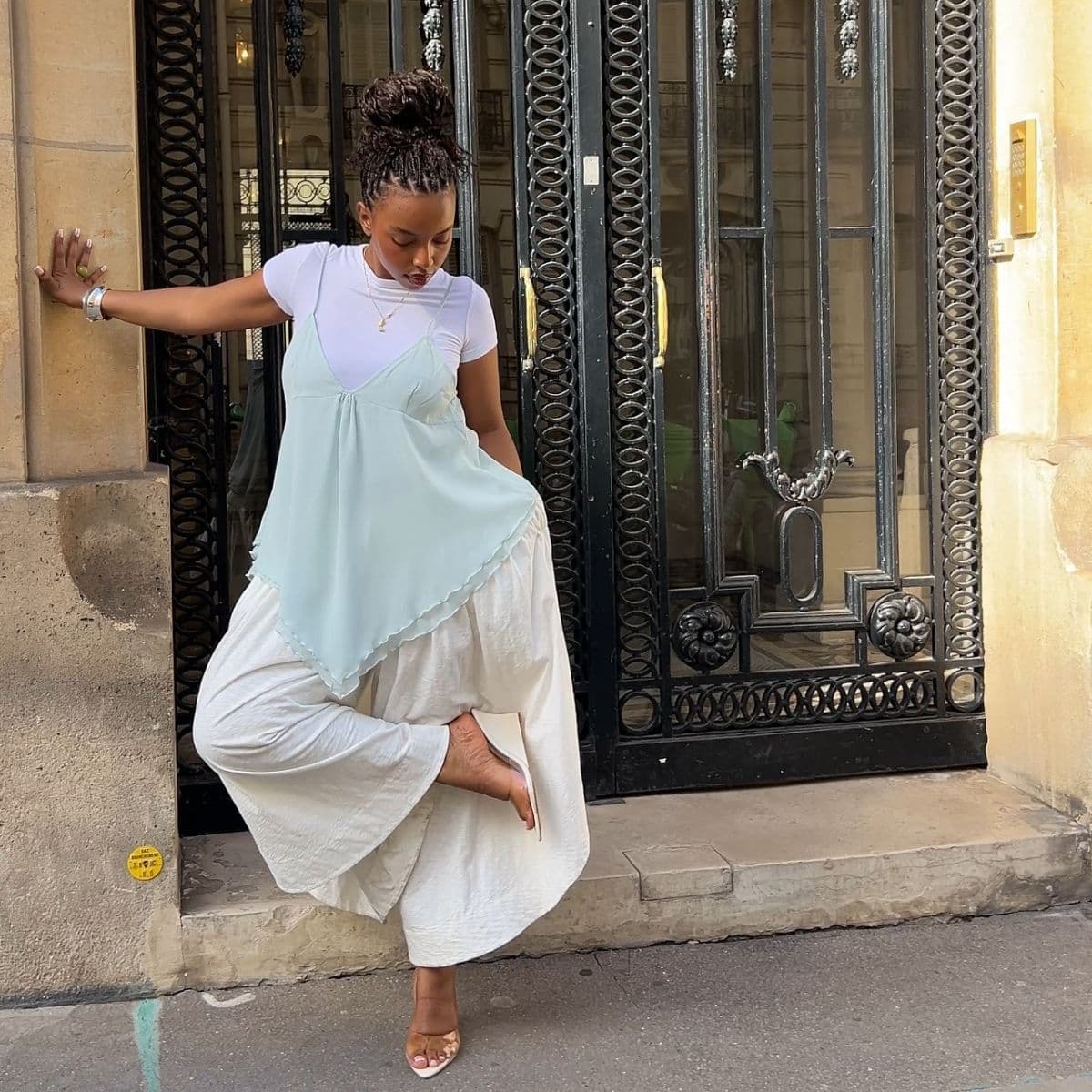  This $29 Perfume and Drugstore Lotion Combo Earns Me So Many Compliments, and I Got It From a Stranger 